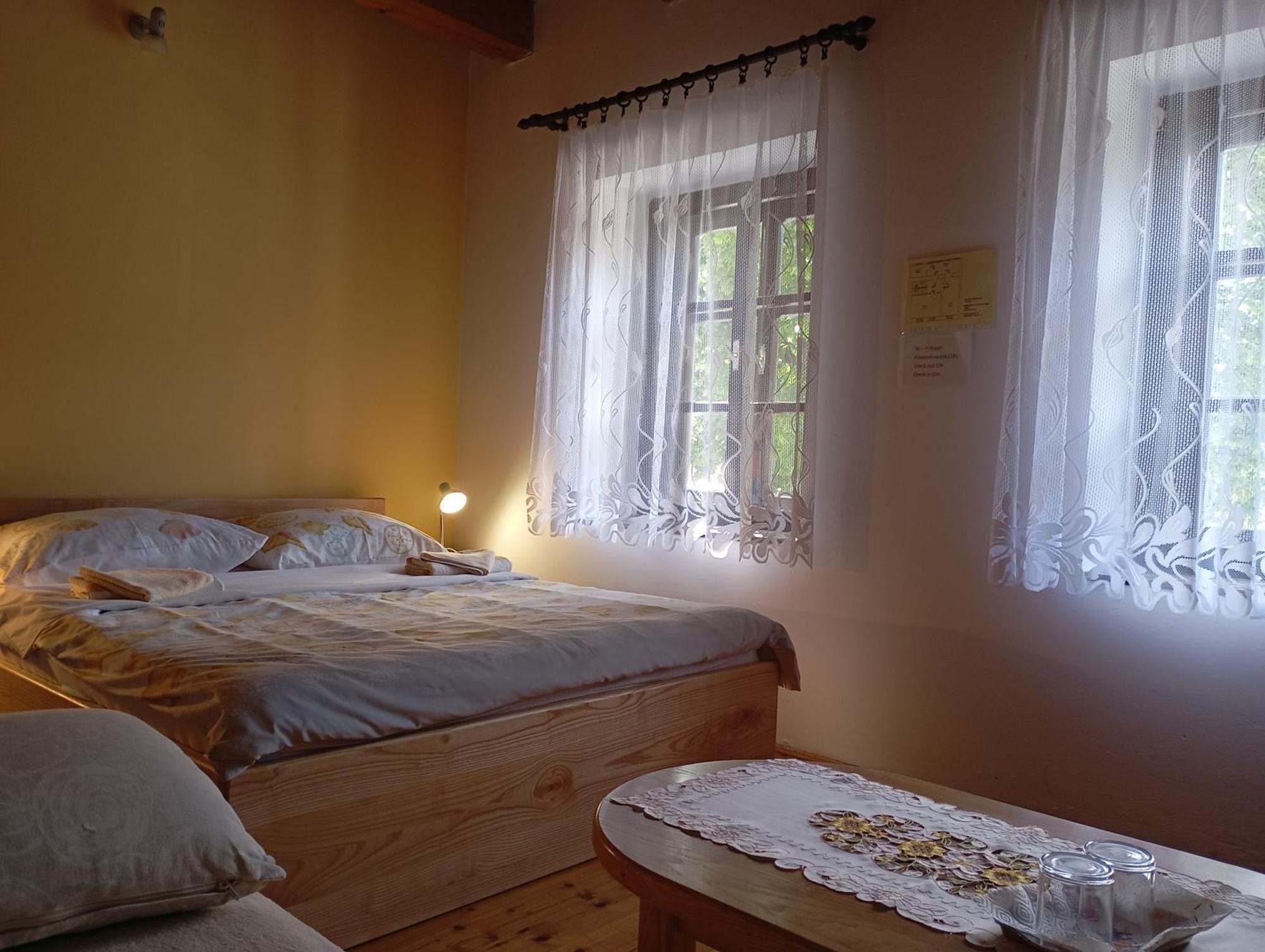 Rooms Roza Slunj Buitenkant foto