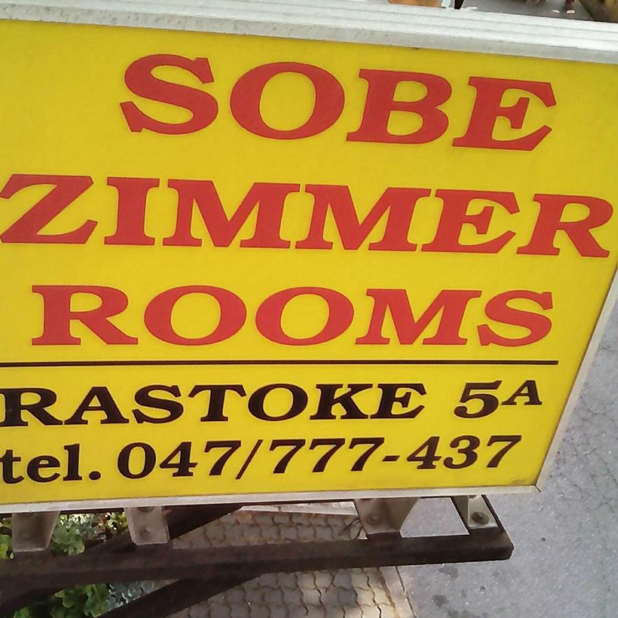 Rooms Roza Slunj Buitenkant foto